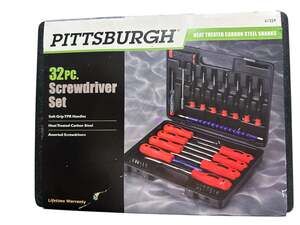 Pittsburgh 32-Piece Screwdriver Set with Case